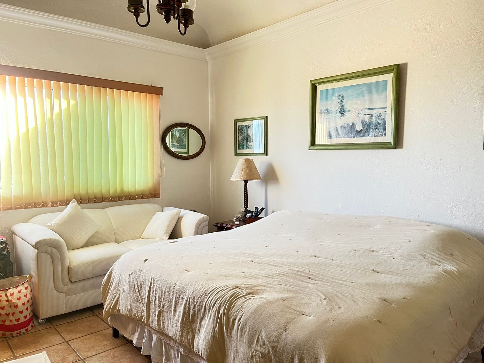 e4b3fea0-cc5c-406a-bd37-9f91f224b50d