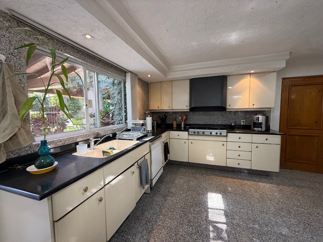 42E91BCB92FB11E7B39C2818784695D6_CF6D6485C0A911EFB89000163E65B127_ITI-2065-Fr_XAJjeH9nnQ